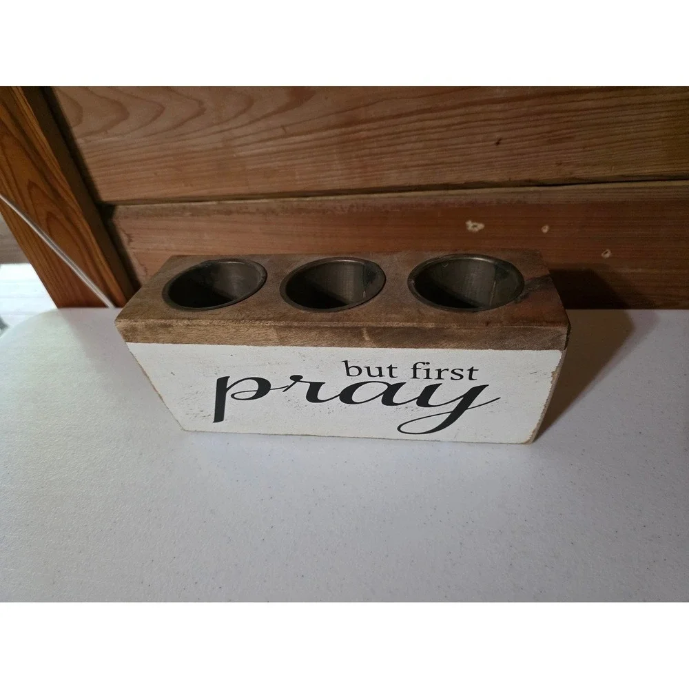 Makeup Brush‎ caddy